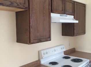 2831 Cottonwood Ln, Balch Springs, TX 75180