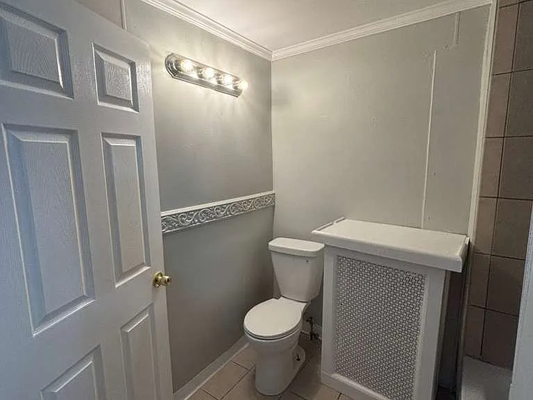 252 Bellevue Ave #2 — Photo 4