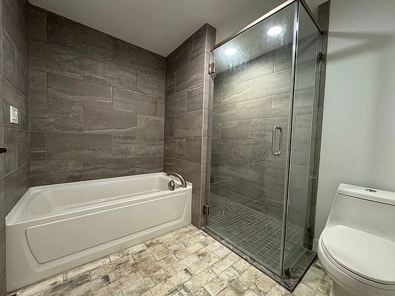5th image of 225 B St
