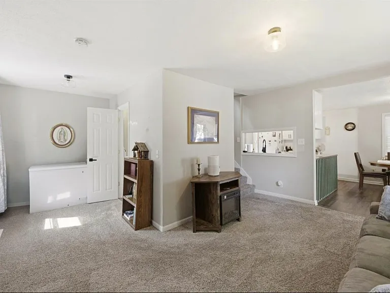 204 W Grant Ave — Photo 6