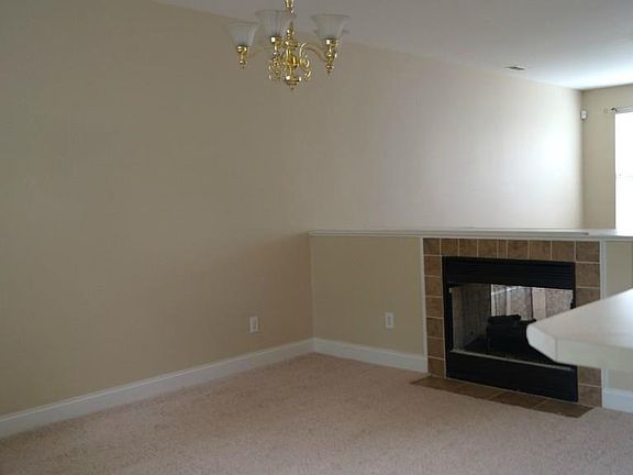 4th image of 2369 Loch Stone Dr #2369