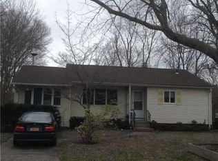 71 Andreano Ave, East Patchogue, NY 11772