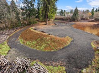 299 State Route 6, Raymond, WA 98577