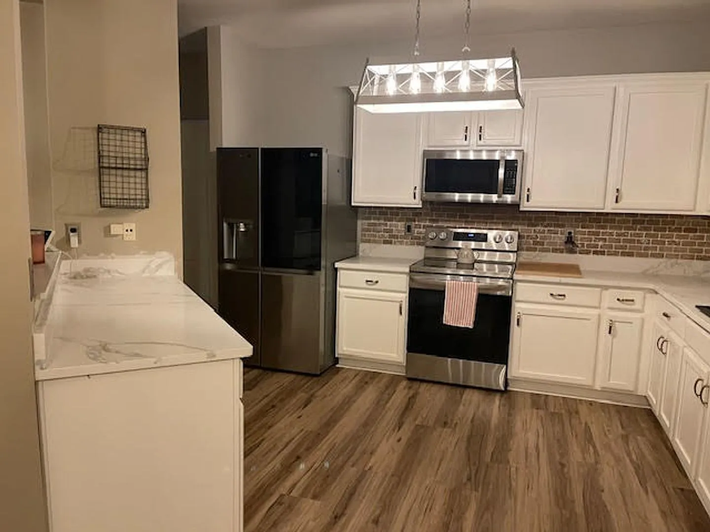 4-Bedroom, 3 Bath Single Family for Rent in Marietta, GA | Attached Garage & Modern Kitchen — Photo 4
