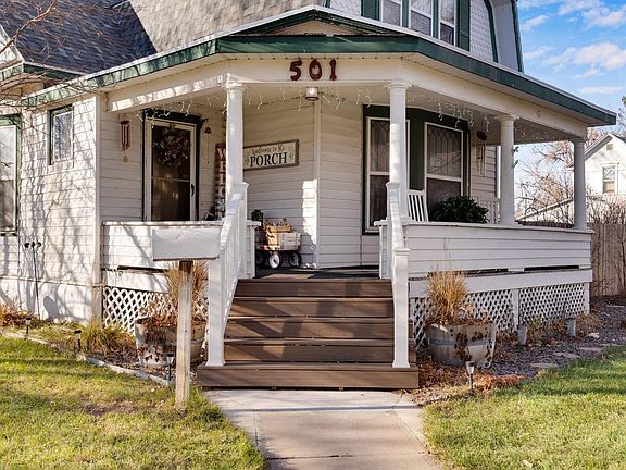 3rd image of 501 Maple St