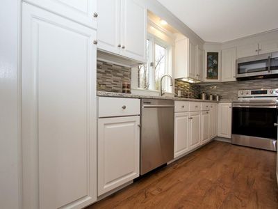 82 Essex St, Middleton, MA, 01949