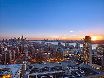 Rented by The Marketing Directors (Arias)