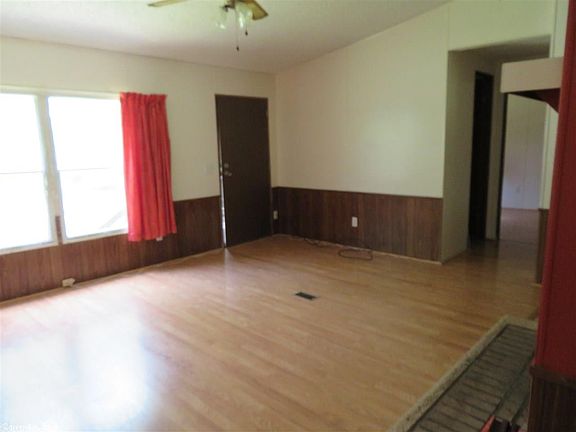 2nd image of 142 Redden Trl