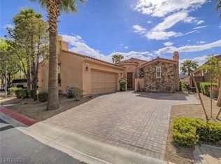 15 Avenza Dr, Henderson, NV 89011