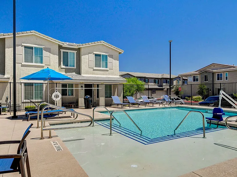 5730 Sky Pointe Dr #190 — Photo 48