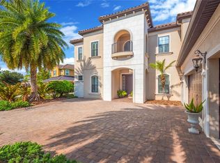 9127 Tillinghast Dr, Tampa, FL 33626