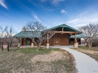 1350 Ayers Rd, Greenville, IL 62246