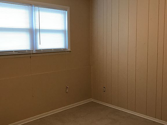 Bedroom number 5/office