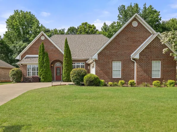 313 Sherborne Ct, Florence, AL 35633