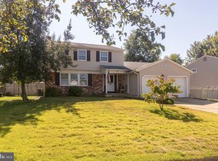 25 Champlain Rd, Marlton, NJ 08053