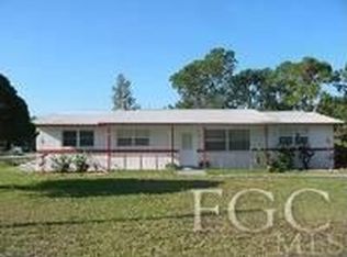 506 E 5th St, Lehigh Acres, FL 33972