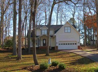 105 N Shore Dr, Cherryville, NC 28021