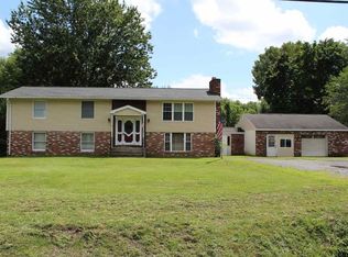 1153 New Loudon Rd, Cohoes, NY 12047