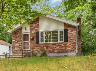 48 Parkview Rd, Reading, MA 01867