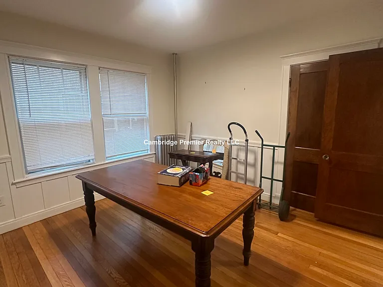 33 Concord Ave #4 — Photo 9