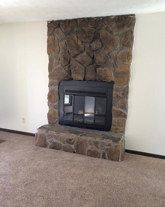 2nd image of 442 Allen Dr