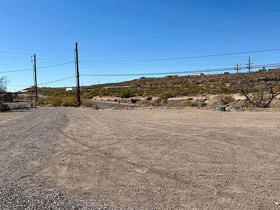 4th image of 1007 N Caballo Rd