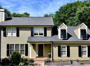 241 Preston Dr, Moore, SC 29369