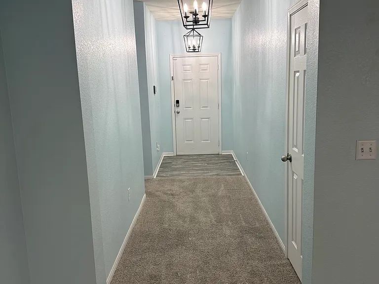18421 Weatherby Ln — Photo 7