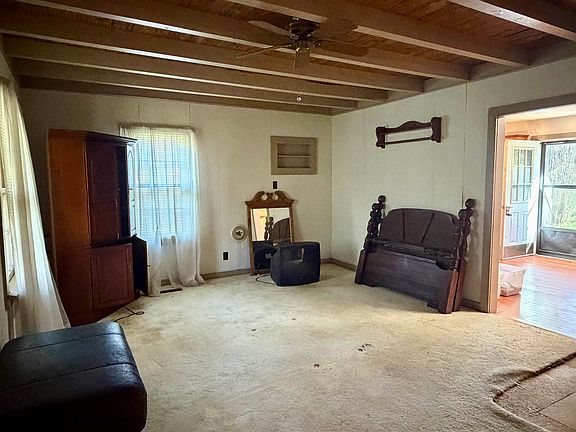 4th image of 519 Clay Hill Dr