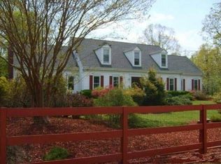 3860 Three Chopt Rd, Gum spring, VA 23065