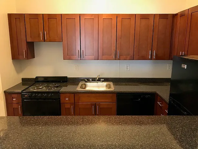 1572 Beacon St #1 — Photo 1