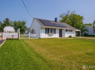 36 Charles Ter, Piscataway, NJ 08854