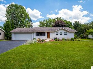 157 Mohawk St, Jackson, MI 49203