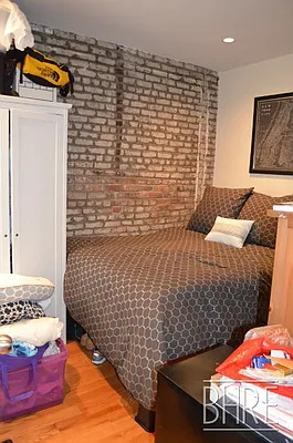 Rented by Brooklyn Heights Real Estate Inc | media 9