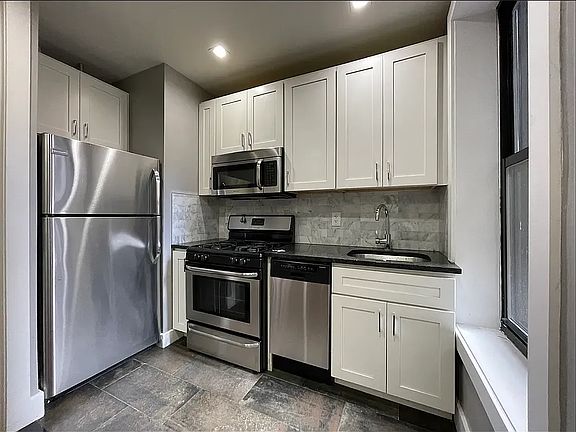 2nd image of 4308 Broadway #2A
