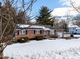 139 Woodin Rd, Halfmoon, NY 12065