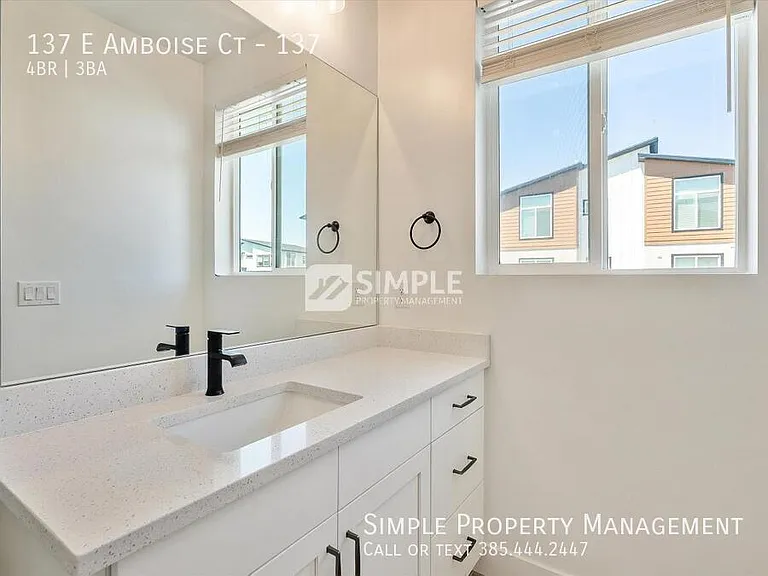 137 E Amboise Ct #137 — Photo 18