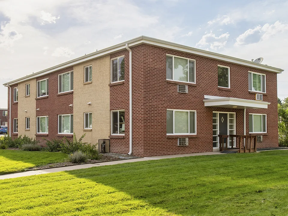 Sunset Park Apartments