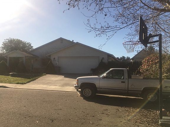 3rd image of 2160 Pillor Dr