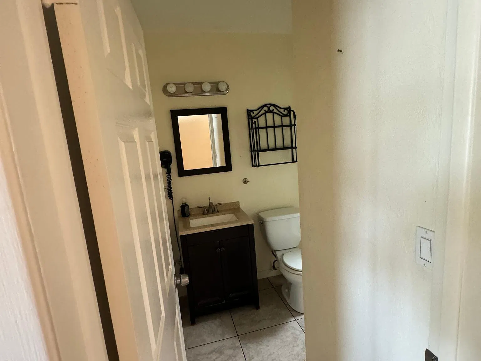 Studio, 393 sqft, $1,200 — Photo 4