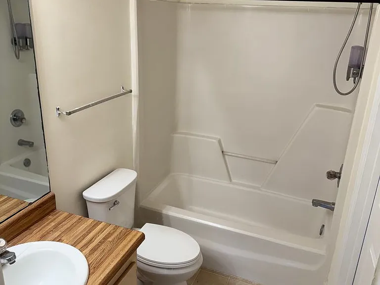 2511 Golden Park Ln — Photo 12