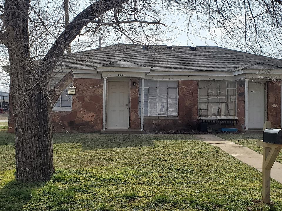 1st image of 1918 S Wallace Dr