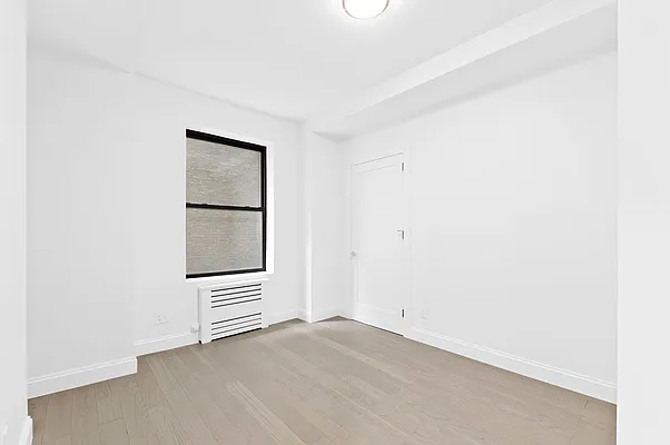 Rented by Citi Habitats | media 37