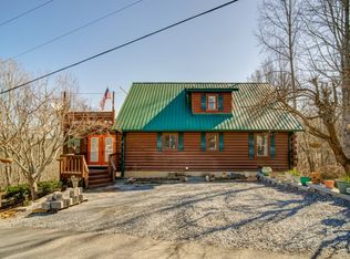 154 Lamar Dr, Ellijay, GA 30540