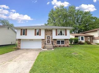 3499 Meadowlark Dr, Decatur, IL 62526