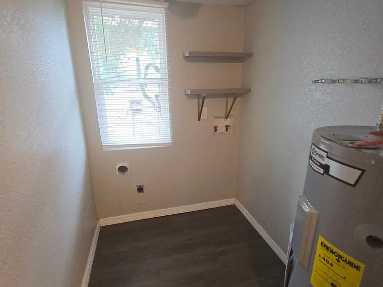 2119 Park Ave — Photo 8