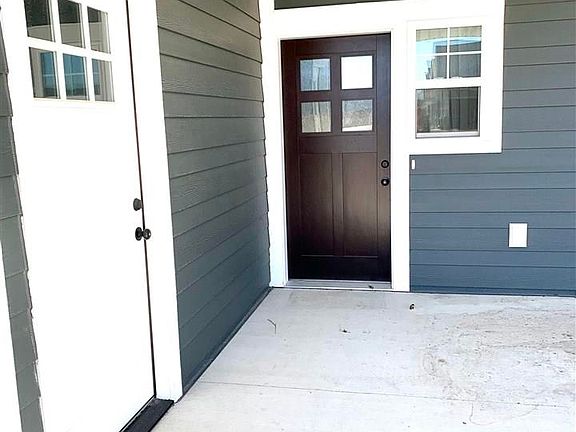 2nd image of 805 Tranquility Trl