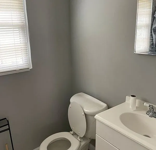 1089 Buist Ave — Photo 8