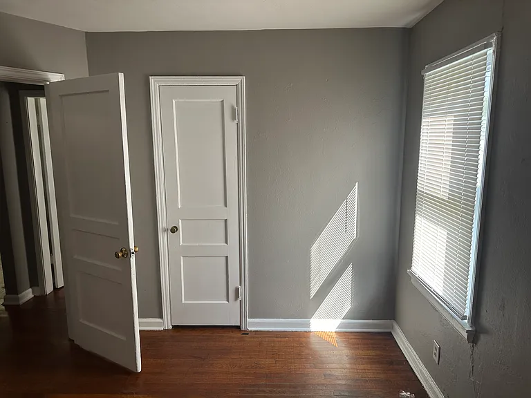 1257 Durbin St — Photo 6