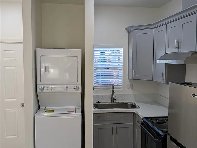1209 Wilson Rd #A — Photo 5